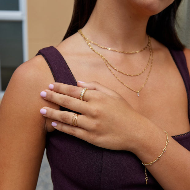 Damenring Mit Kristallen Geometrisches Design Im Goldüberzug Mit Baguette Kristallen Für Elegante Looks Tatiana