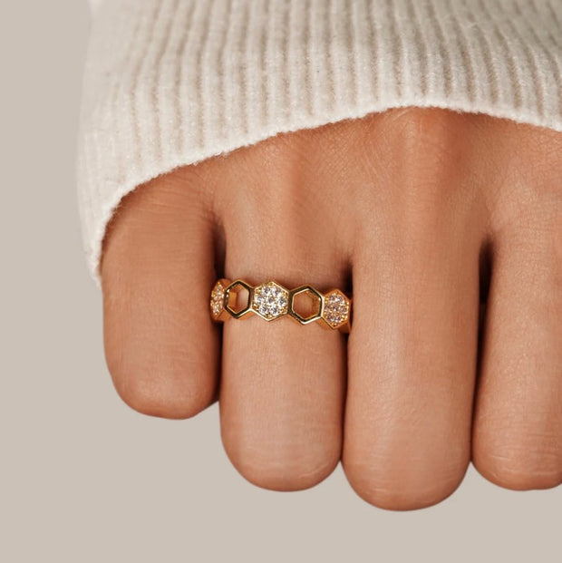 Damenring Mit Kristallen Im Goldton Geometrisches Hexagon Design Eleganter Schmuck Carla