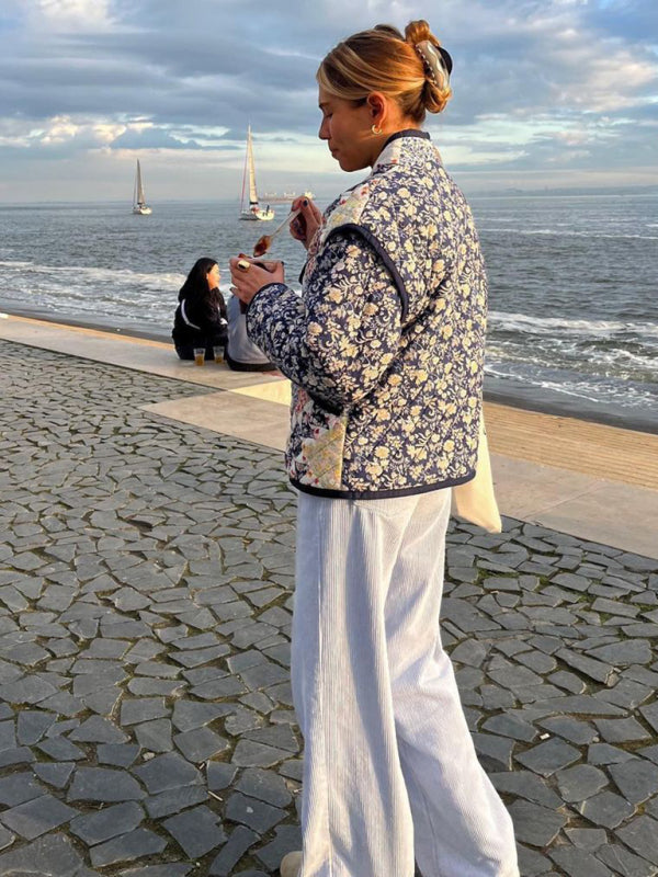 Steppjacke mit lockerer Passform und Print im Steppdesign