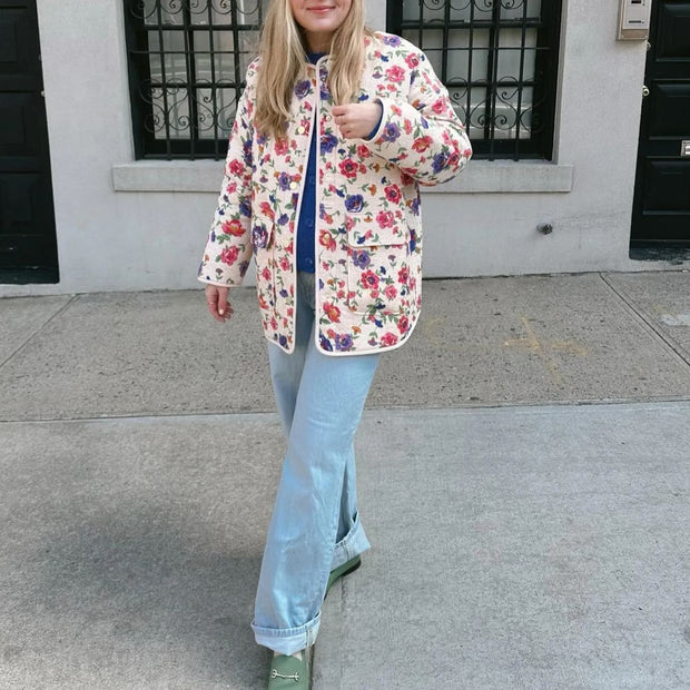 Jeansjacke mit Blumenmuster, Taschen und lockerer Passform
