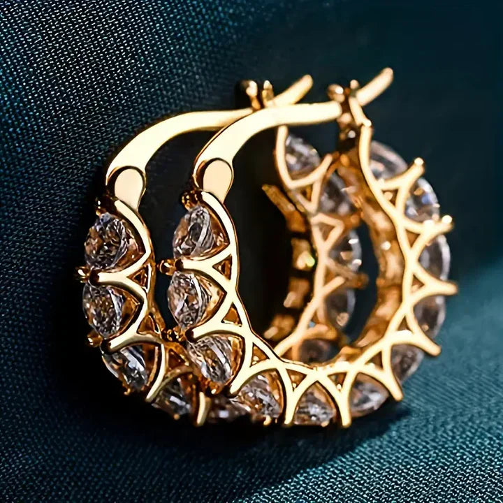 Hoop Ohrringe Edelstahl Mit Gold PVD Beschichtung Für Damen Elira Schmuck Eleganz