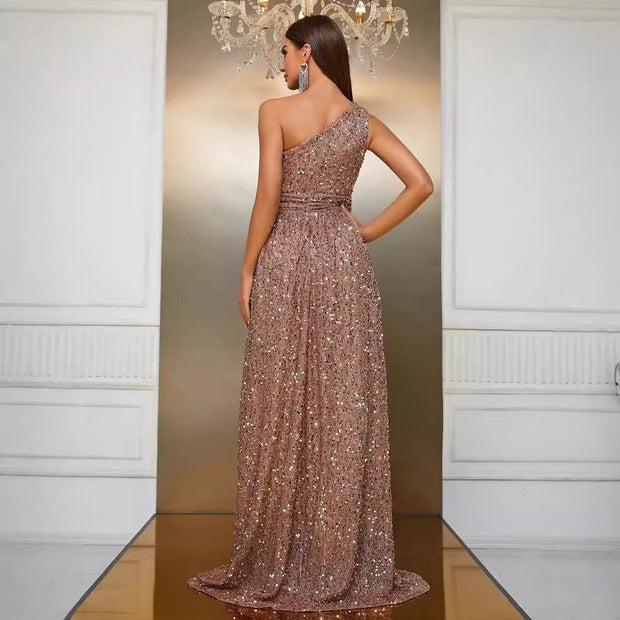 Langes Kleid aus Pailletten mit elegantem Schlitz an einer Schulter - Antonella