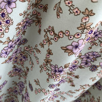 Kurzes geblümtes Frauenkleid mit Rüschen V-Ausschnitt - Mariana