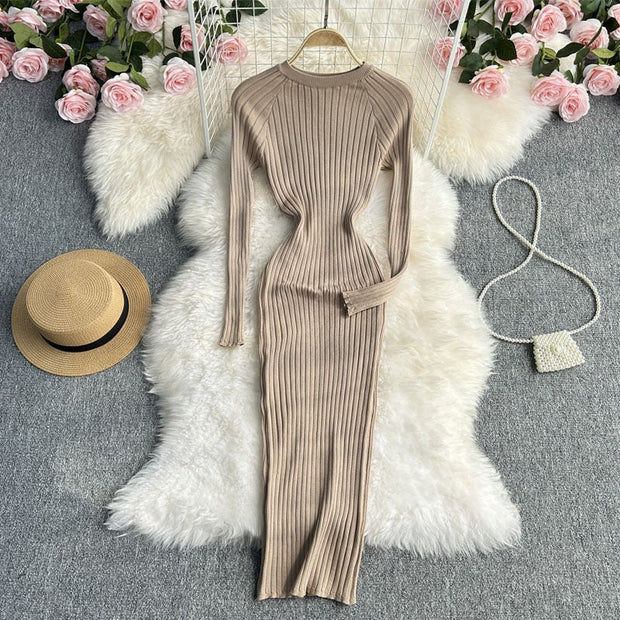 Langärmeliges Kleid aus Feinstrick - Elina