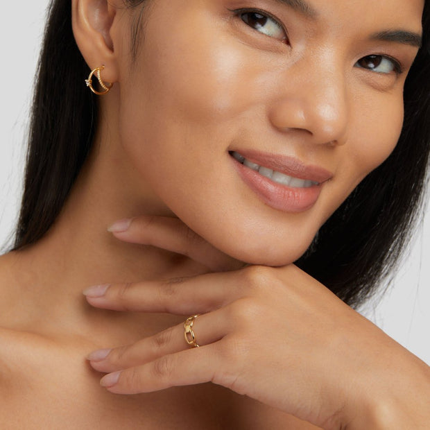 Damenkette Nativität Modernes Offenes Gliederketten Design Goldbeschichtung Minimalistischer Stil Vielseitig Tragbar