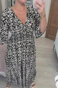 Sabrina - Lässiges Kleid mit V-Ausschnitt