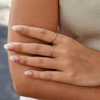 Damenring Mit Kristallen Josefina Zeitloser Goldring Für Alltag Und Festliche Anlässe