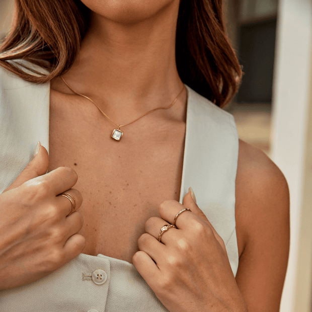 Halskette Für Damen Vania Elegante Schmuckkette Aus Gold Mit Filigranem Design Und Stilvollem Finish