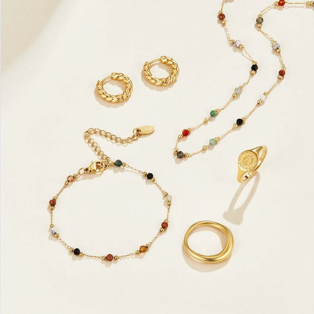 Armband Mit Natürlichen Perlen Und Feine Kette Xylia Elegantes Schmuckstück Für Natürliche Ausstrahlung
