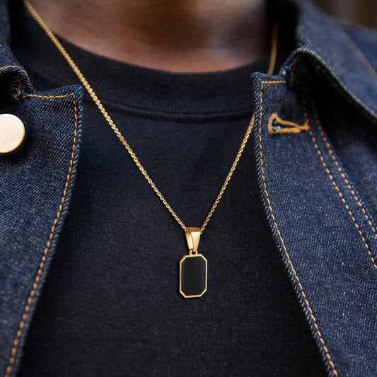 Herren Onyx-Halskette Eliano Mit Glänzender Goldfassung Und Rechteckigem Onyx-Anhänger Für Stilbewusste Männer