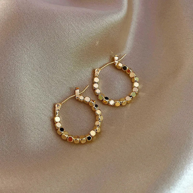 Ohrstecker Hoop Ohrringe Mit Glänzenden Kreisen Elegantes Leuchtendes Kreisdesign Celestine