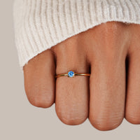 Damenring Mit Geburtsstein März In Gold Aquamarin Optik Fein Gearbeitet Maddalena Handgefertigt