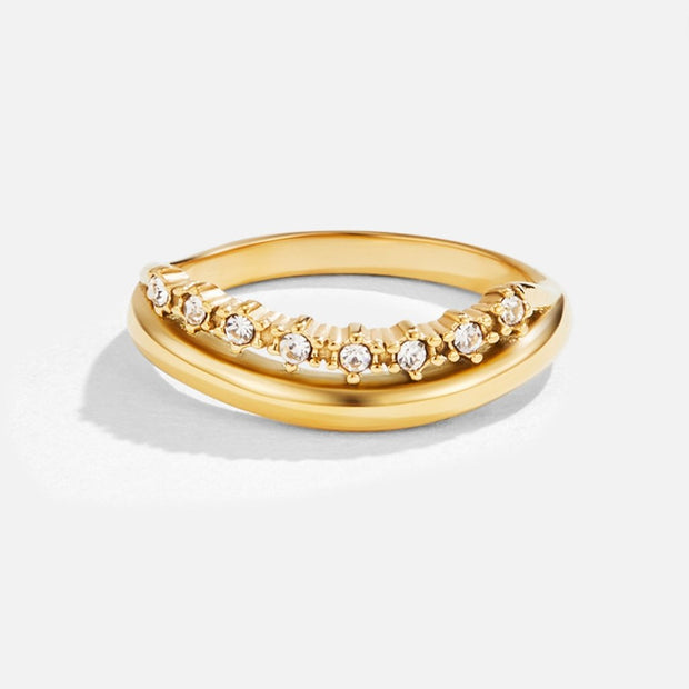 Damenring Mit Kristallen – Querina, Modernes Zweischichtiges Design, Glänzende Kristalle, Goldfarbene Basis