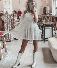 Melia - Stylisches Schlankmachendes Pailetten Kleid