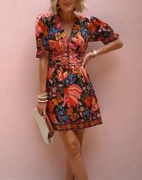 Paulina - Bedrucktes Kleid mit Puffärmeln und V-Ausschnitt