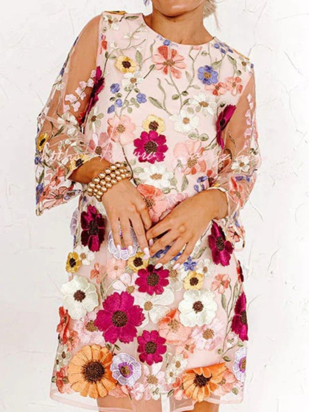 Flaura - Dreidimensionale Blumenmode Kurzes hippes Kleid