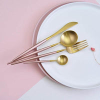 Modernes goldenes Besteckset – 24-teilig