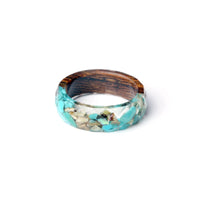 Orchideenring Aus Holz Marie-Caley Handgefertigter Schmuck Mit Holzoptik Und Kristallklarem Harz