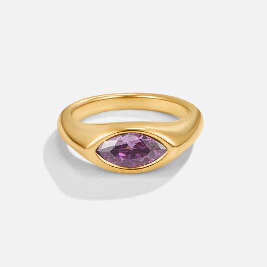 Damenring Mit Kristallen Alessia Goldener Ring Mit Lila Marquise Schliff Zentralem Stein Und Glattes Poliertes Band