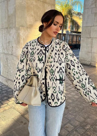 Steppjacke mit geometrischem Muster und lockerer Passform