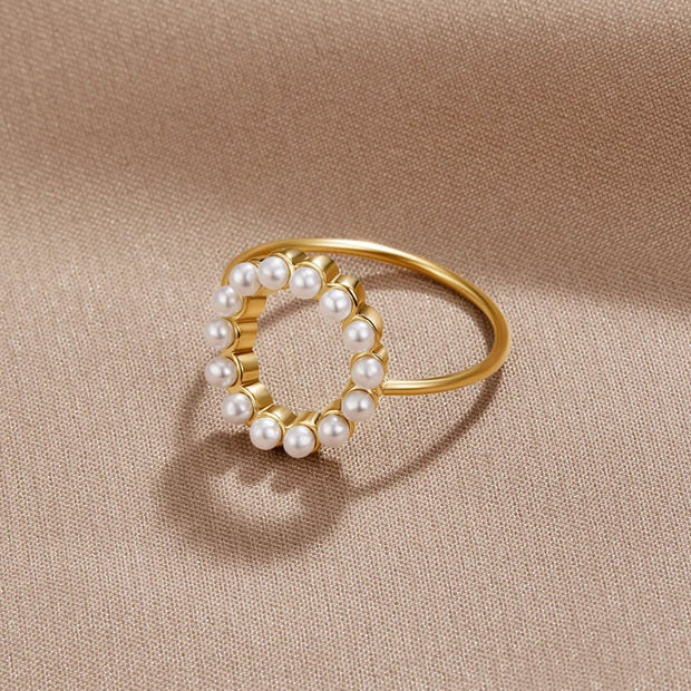 Damenring Mit Perle Aus Goldlegierung Moderner Zierlicher Feiner Ring Mit Kleinen Perlen Wanda