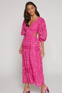 Sandra - Midikleid mit bestickter Spitze und Cut-Outs