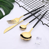 Modernes goldenes Besteckset – 24-teilig