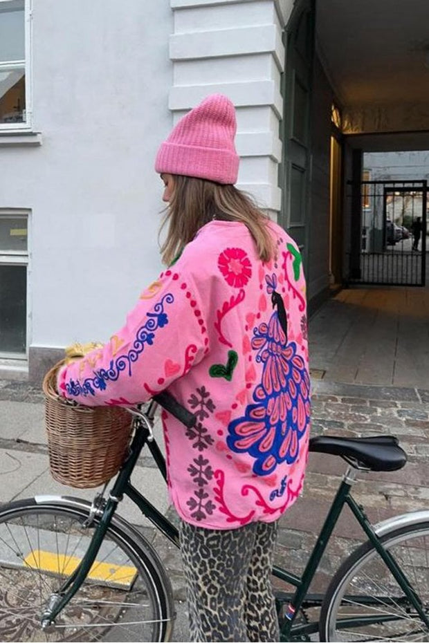 Jeansjacke mit Graffiti-Print und Taschen