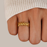 Damenring Blattmotiv Liliana Offenes Design Mit Detaillierten Blattreliefs Goldoptik Eleganter Schmuck