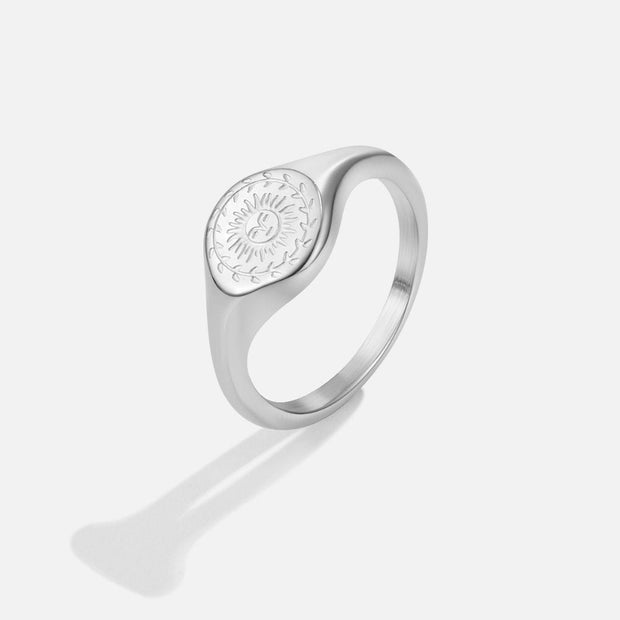 Damensilberring Micaela Sommersonnenwende Gravur Blattwerk Design Poliert Elegante Symbolkraft