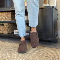 Clogs in Wildleder-Optik