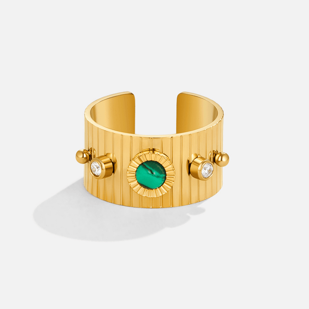 Goldring Im Vintage Stil Für Damen Mit Zentralem Intensiv Grünem Stein Und Zarten Kristallakzente Mila