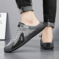 Herren-Sneaker mit perforierten Einsätzen und Schnürung – Elias