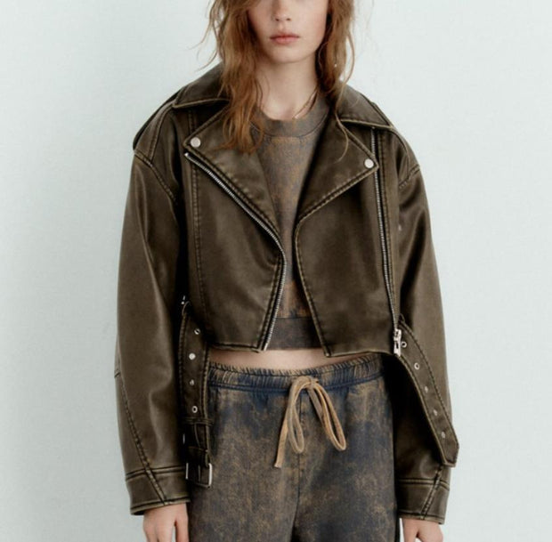 Klassische schwarze Lederjacke
